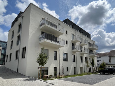 weisenburger Mehrfamilienhaus mit vier Geschossen und 13 Wohneinheitnen 