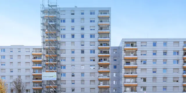 Sanierung und Renovierung eines Mehrfamilienhauses mit sanierungsprofi der weisenburger-Gruppe