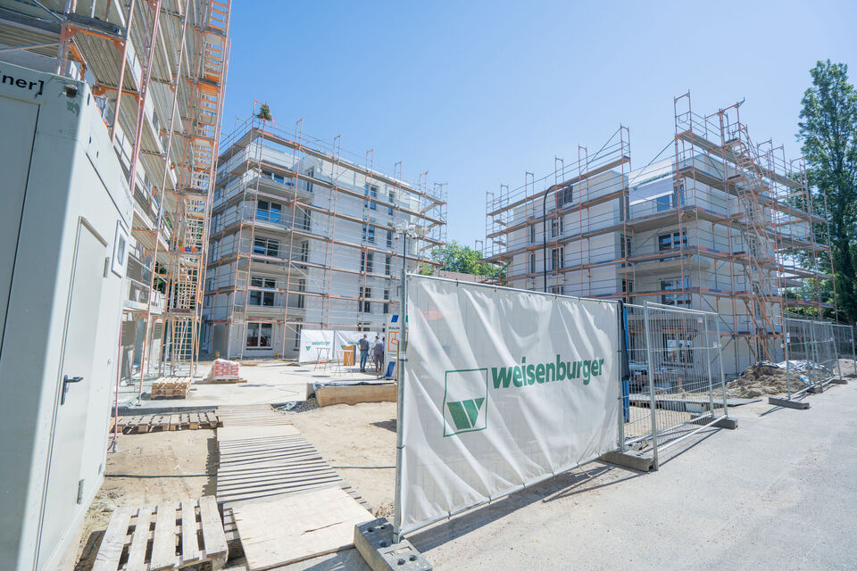 Großbaustelle von mehreren Mehrfamilienhäusern