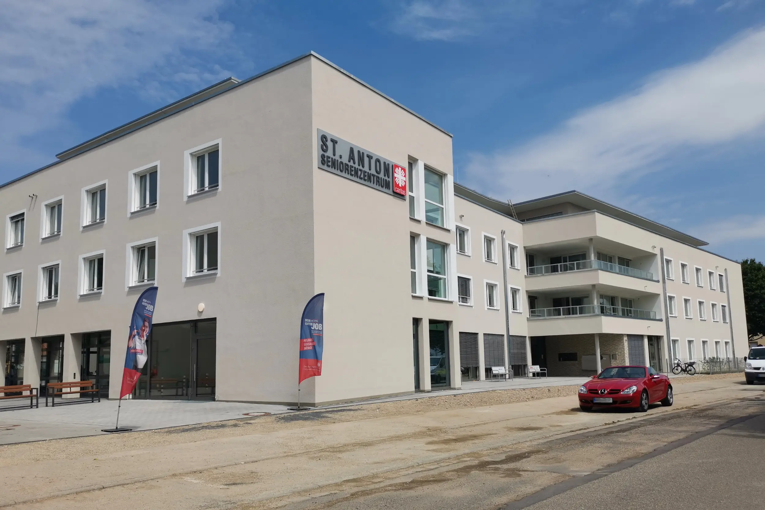 Seitenansicht des St. Anton Seniorenzentrum in Bruchsal