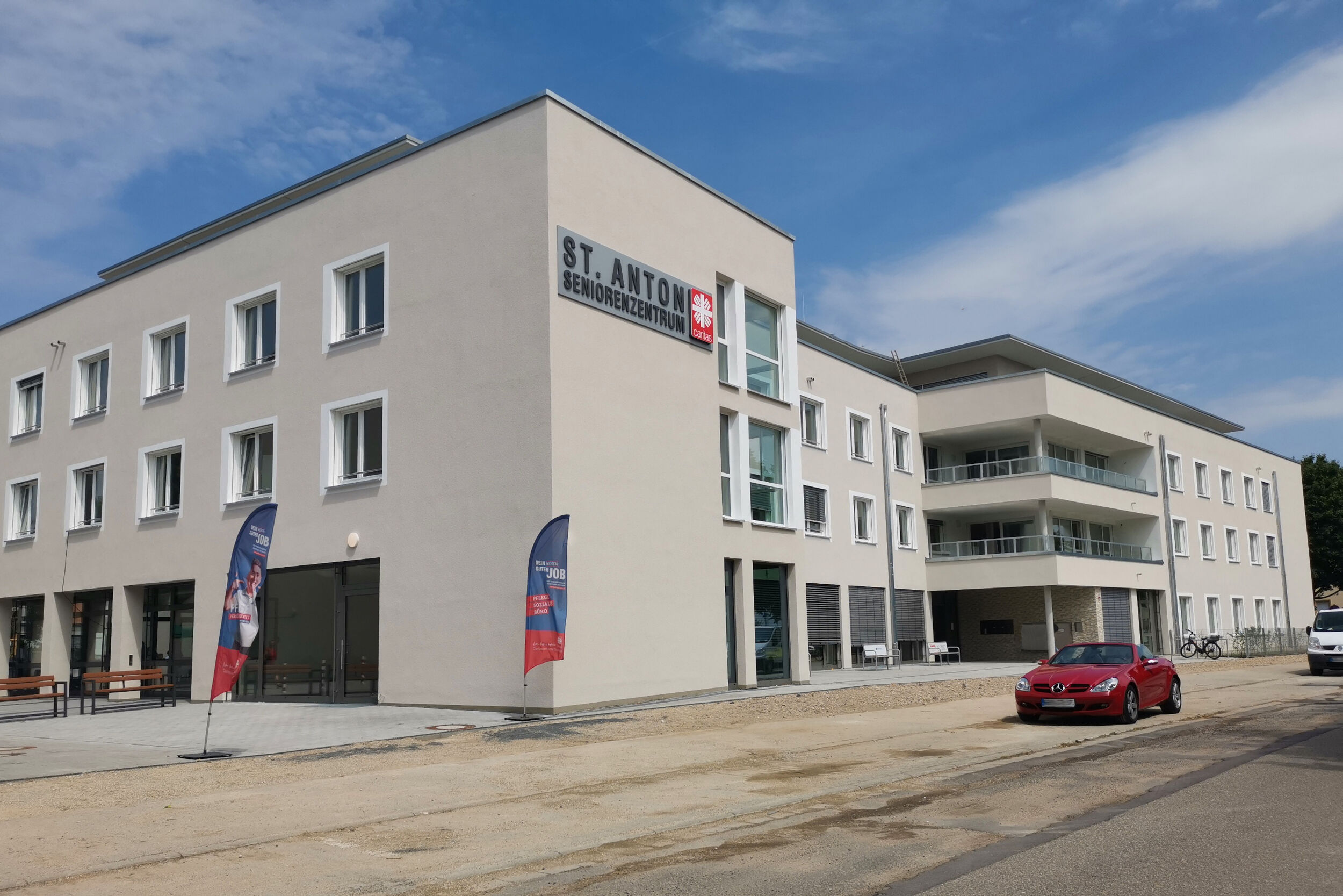 Seitenansicht des St. Anton Seniorenzentrum in Bruchsal
